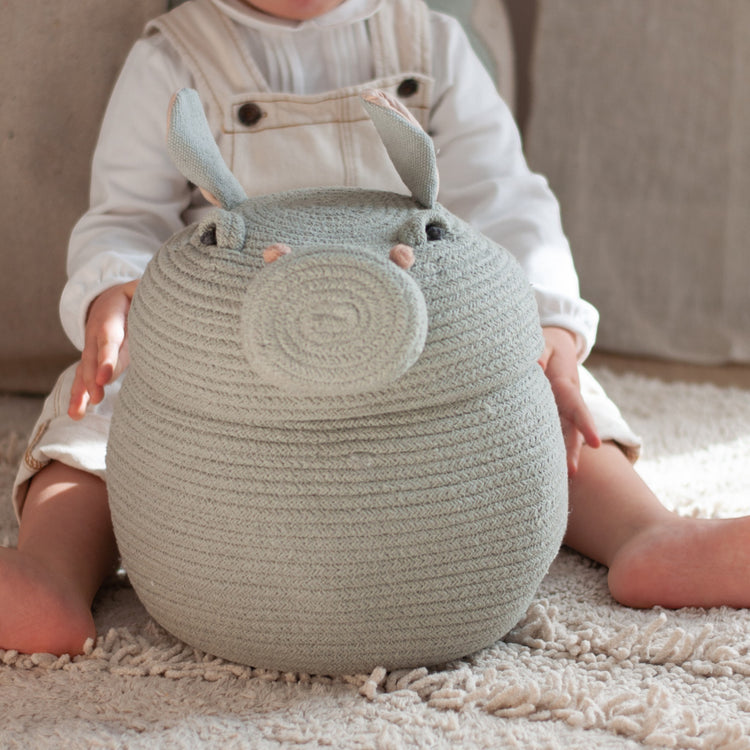 Lorena Canals. Basket Henry the Hippo