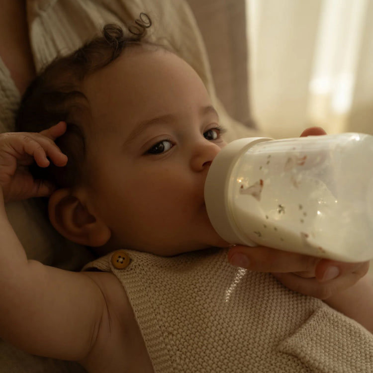 LITTLE DUTCH. Baby bottle Mio 240 ml - Little Goose