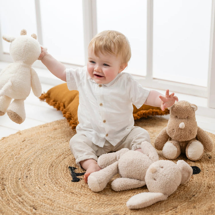 TEDDY. Cuddly Rabbit (beige)
