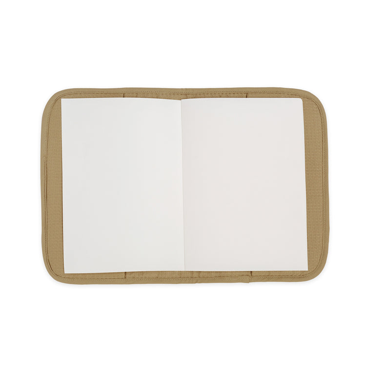 OPERA. Health booklet A5 Poema Olive Green