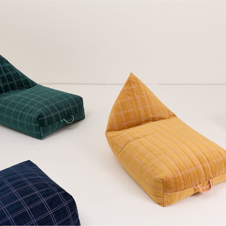 OASIS. Παιδικό πουφ Eco - Velvet Grey blue windowpane