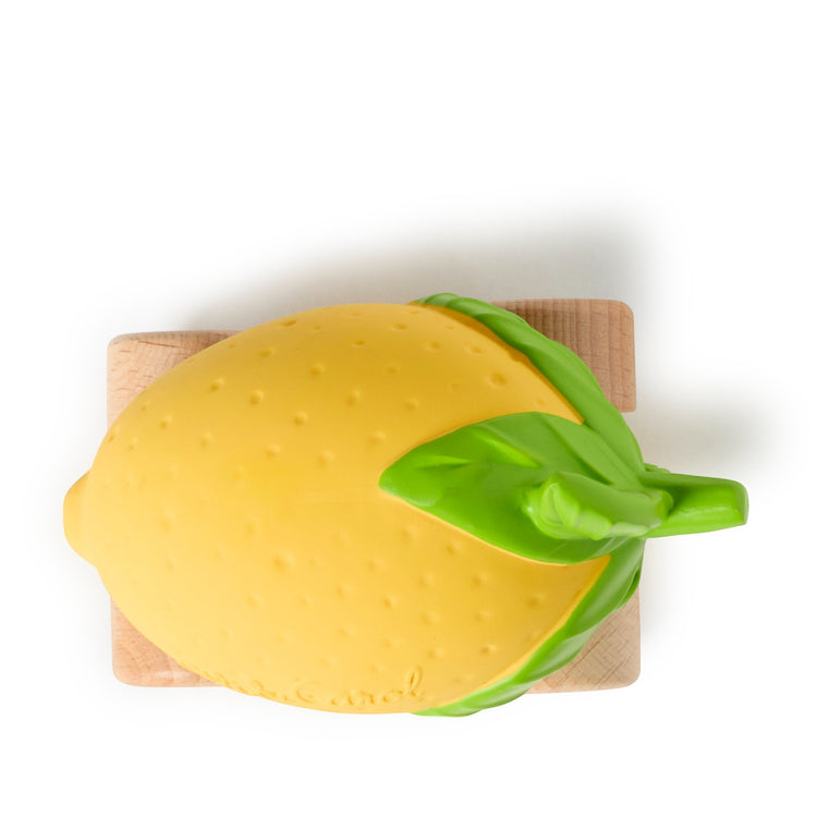 OLI&CAROL. Lou the Lemon Car
