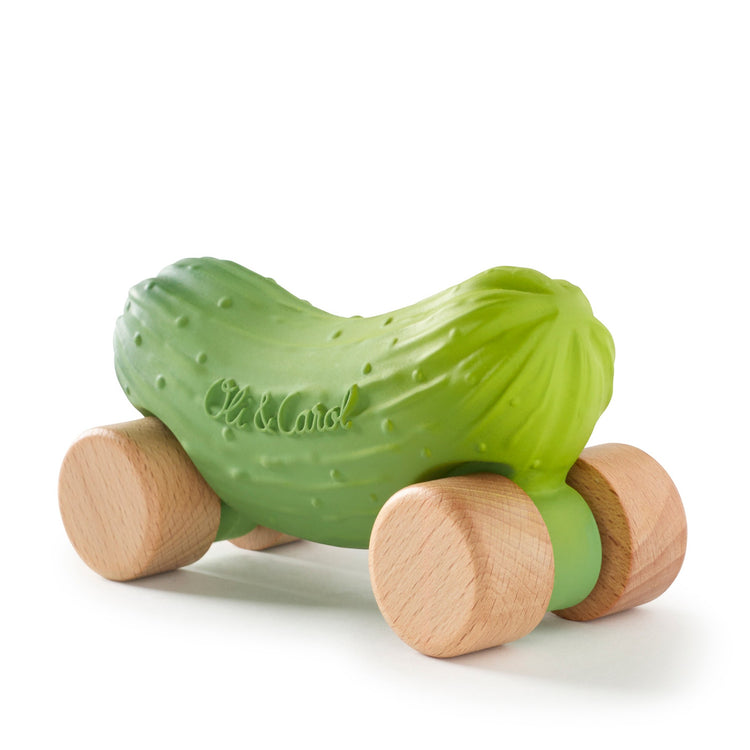 OLI&CAROL. Pepino the Cucumber Car
