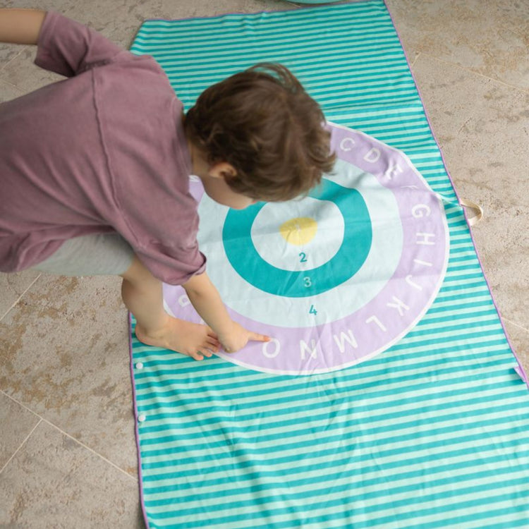 Quut. Play towel Bullseye 140x70 cm