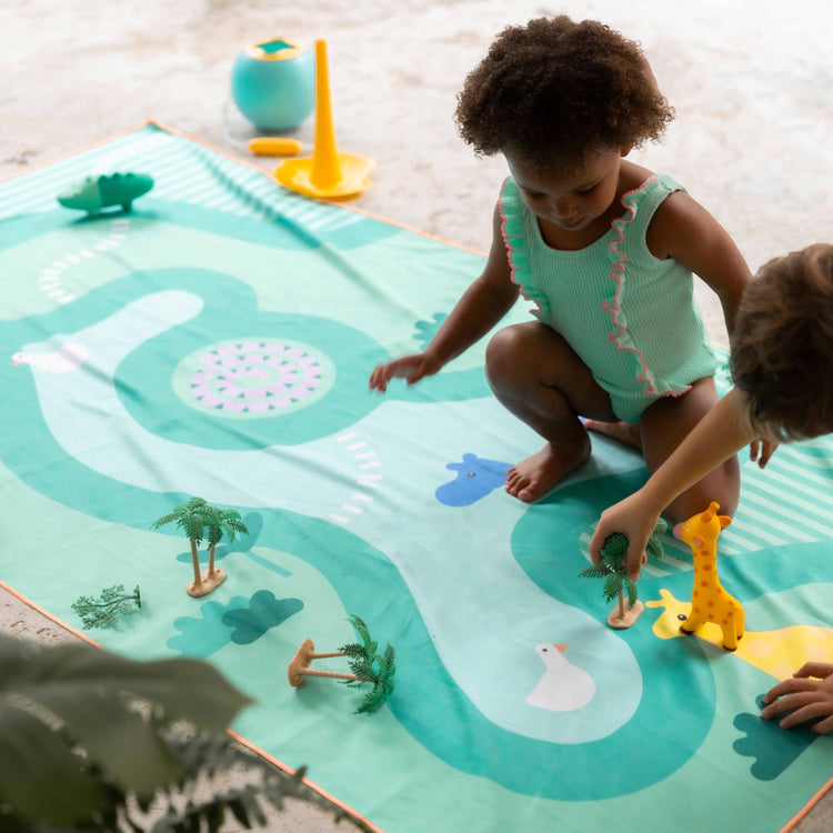 Quut. Play towel Safari 180x100 cm