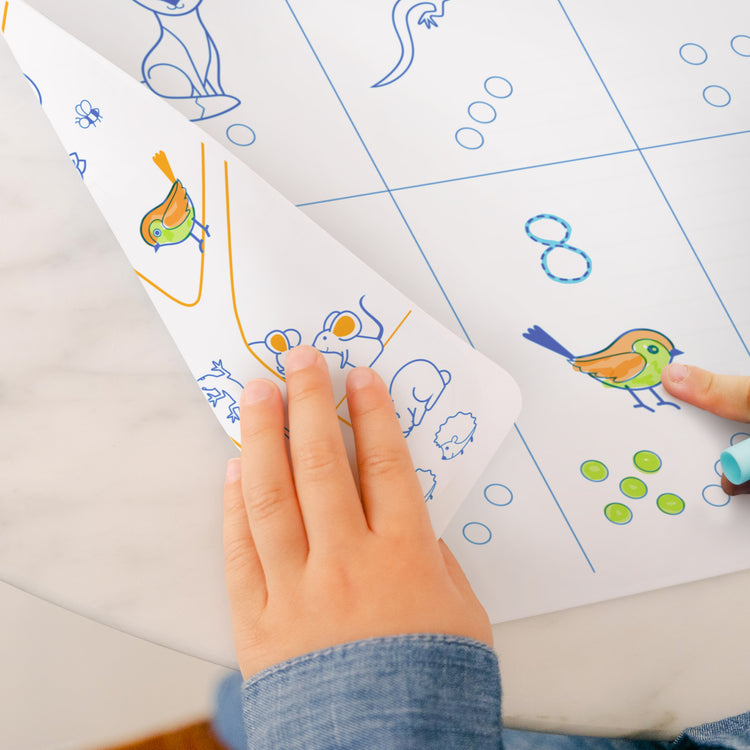 SUPER PETIT. Reversible colouring placemat set Numbers