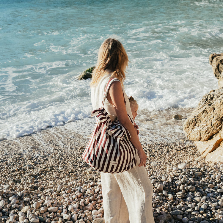WILDRIDE. Τσάντα ώμου με βολάν Bordeaux Stripe