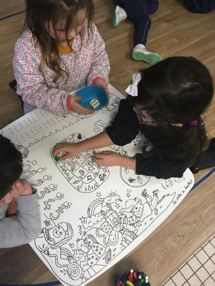 DB KIDS. Τραπέζι με επιφάνεια χρωματισμού Καλλιτέχνης