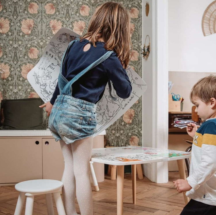 DB KIDS. Επιφάνεια χρωματισμού για τραπεζάκι Δάσος