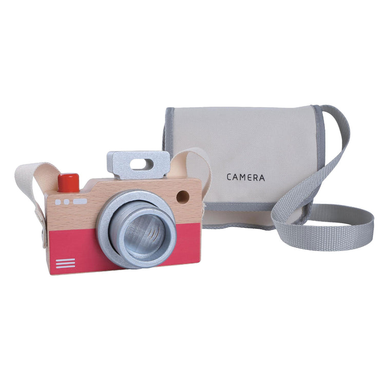 GERARDO'S. Wooden Camera
