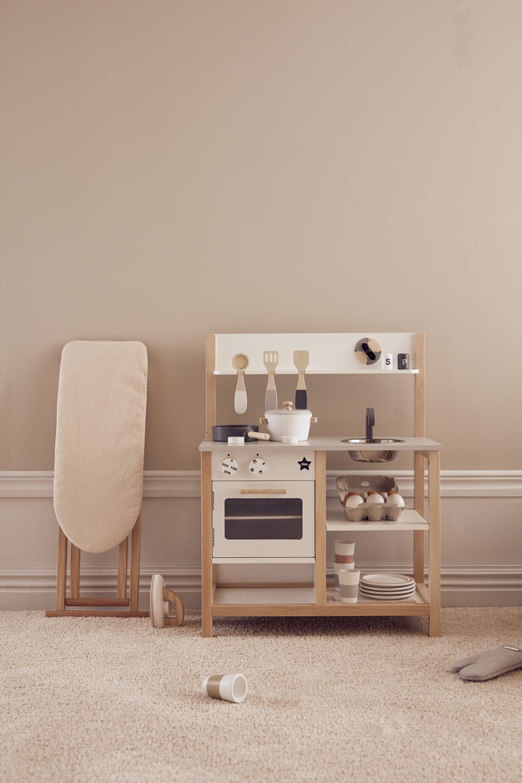 KIDS CONCEPT. Kitchen white KID'S HUB