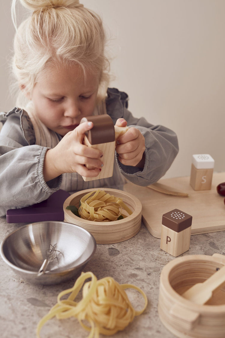 KIDS CONCEPT. Ξύλινο σετ μαγειρικής Bistrot