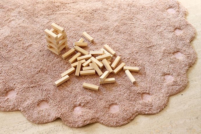 Lorena Canals. Room Rug Pine Cone Vintage Nude . 130x180 cm.