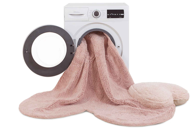 Lorena Canals. Washable Rug Puffy heart with cushion (pink)
