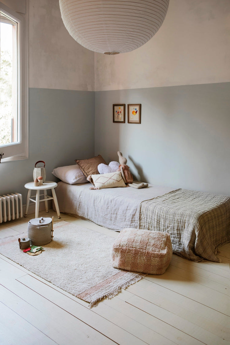 Lorena Canals. Pouf Vichy Rose