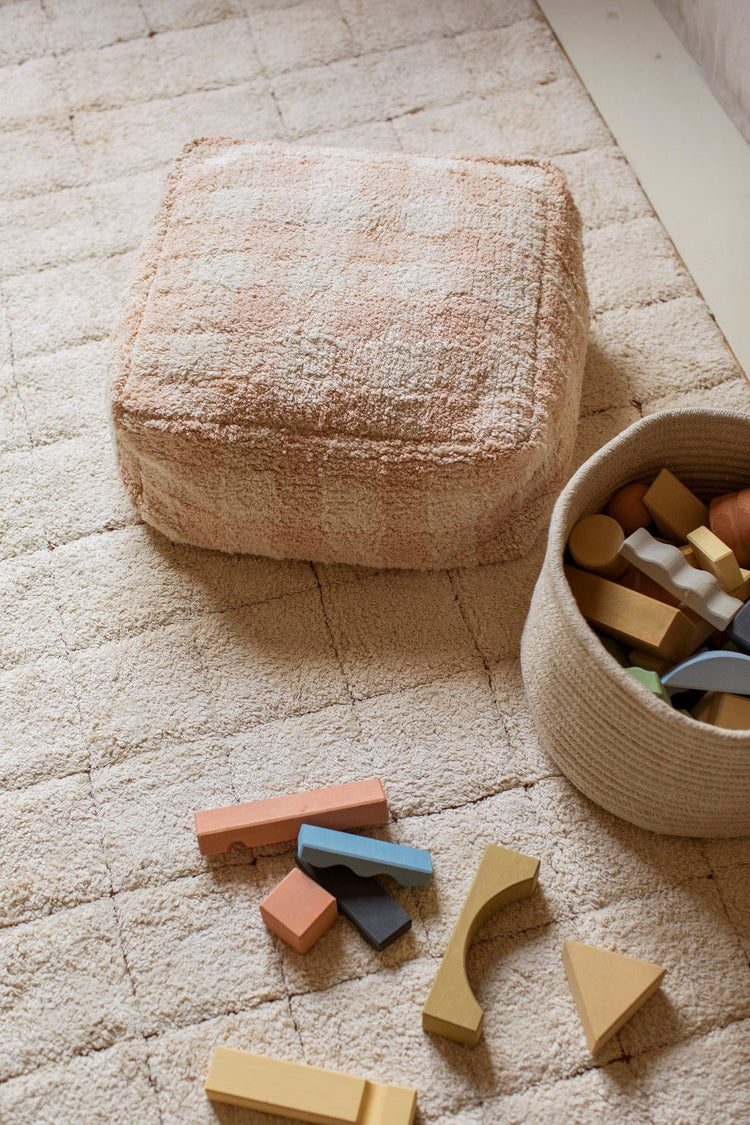 Lorena Canals. Pouf Vichy Rose