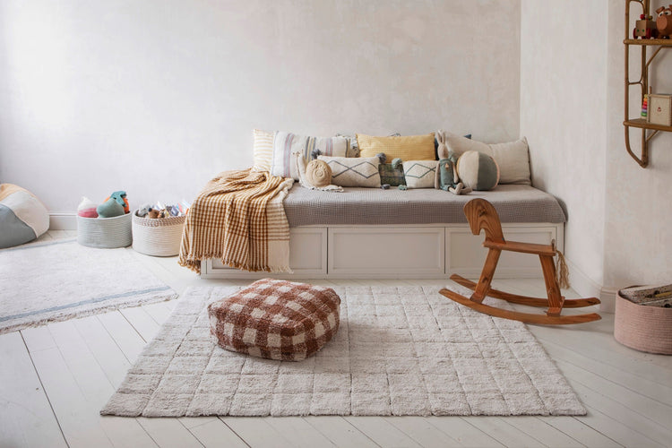 Lorena Canals. Pouf Vichy Toffee