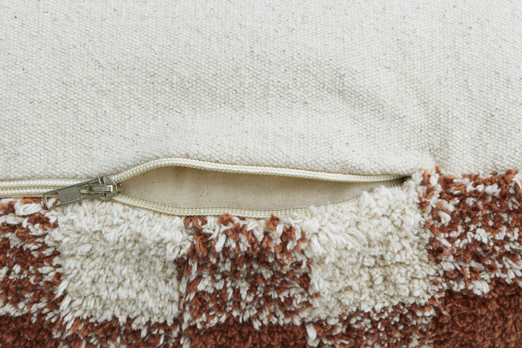 Lorena Canals. Pouf Vichy Toffee
