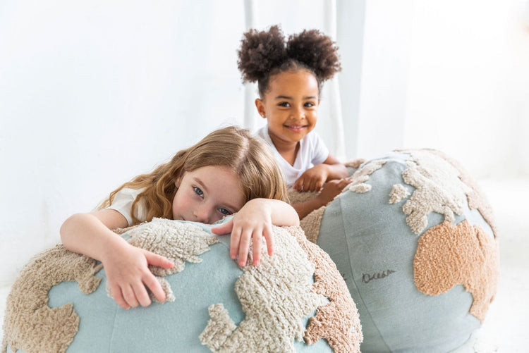 Lorena Canals. Pouf World Map 45Χ50