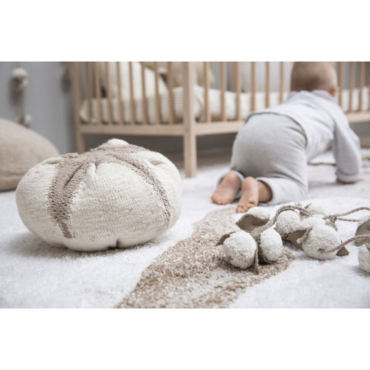 Lorena Canals. Cushion Cotton Boll