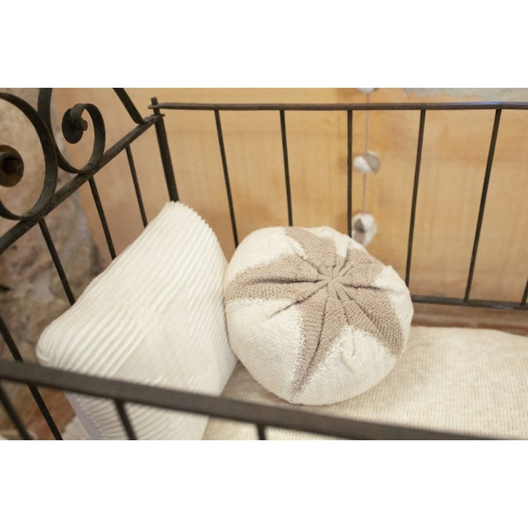 Lorena Canals. Cushion Cotton Boll