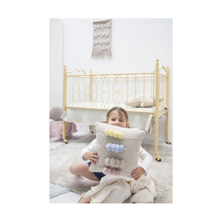 Lorena Canals. Cushion Abacus