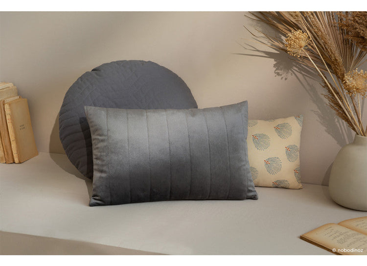 VELVET. Akamba Velvet Cushion Slate Grey