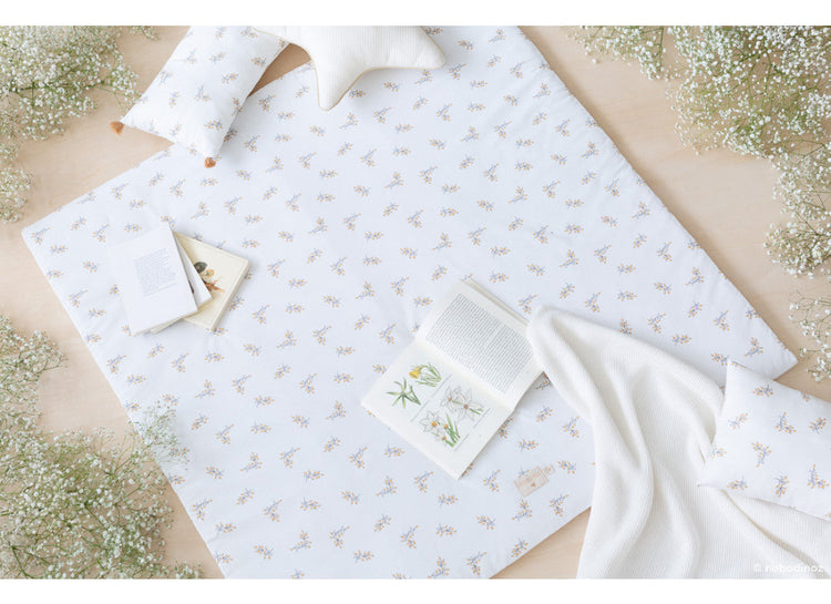 NEW ELEMENTS. Colorado Square Playmat - Flore 100x100 cm