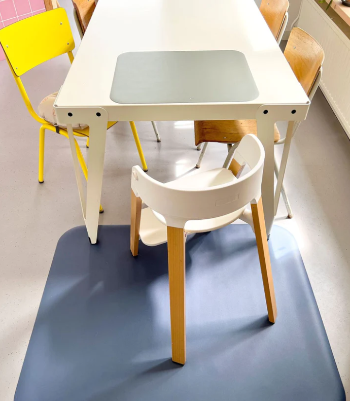 NOUI NOUI. Floor Mat - Ocean blue