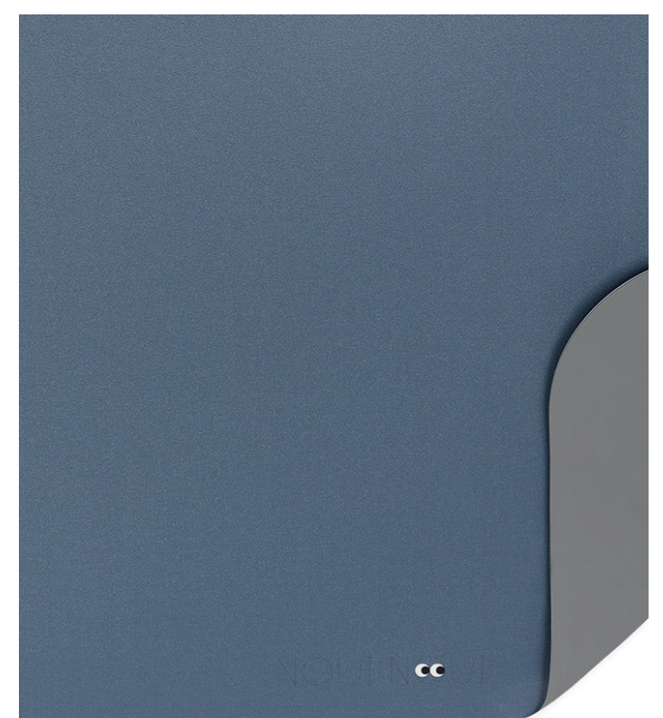 NOUI NOUI. Floor Mat - Ocean blue