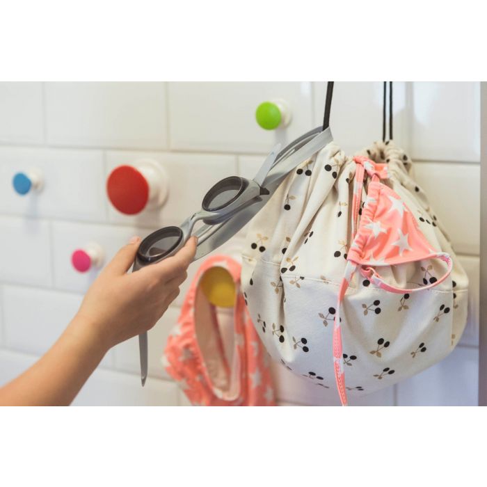 PLAY&GO. 2 in 1 storage bag and playmat. Mini Cherry