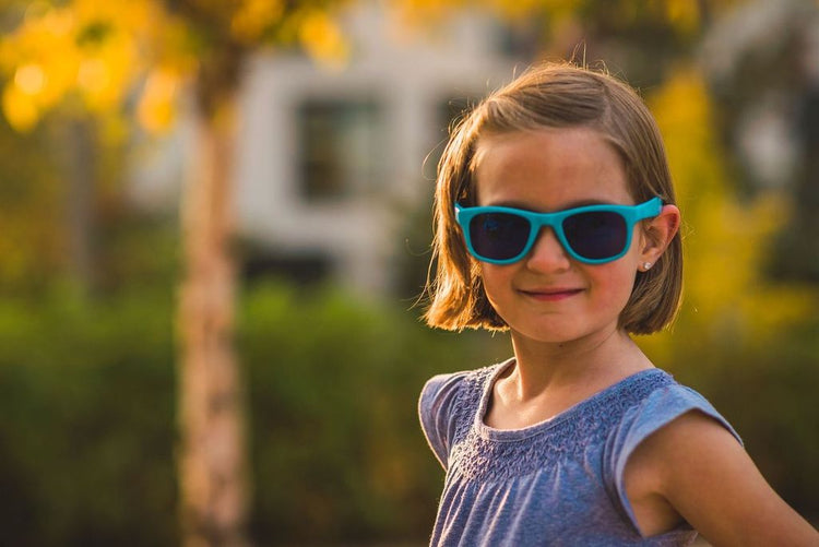 REAL SHADES. Surf sunglasses for Kids Berry Gloss