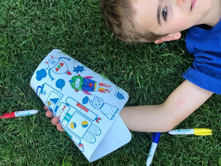 SUPER PETIT. Reversible colouring placemat set Robot
