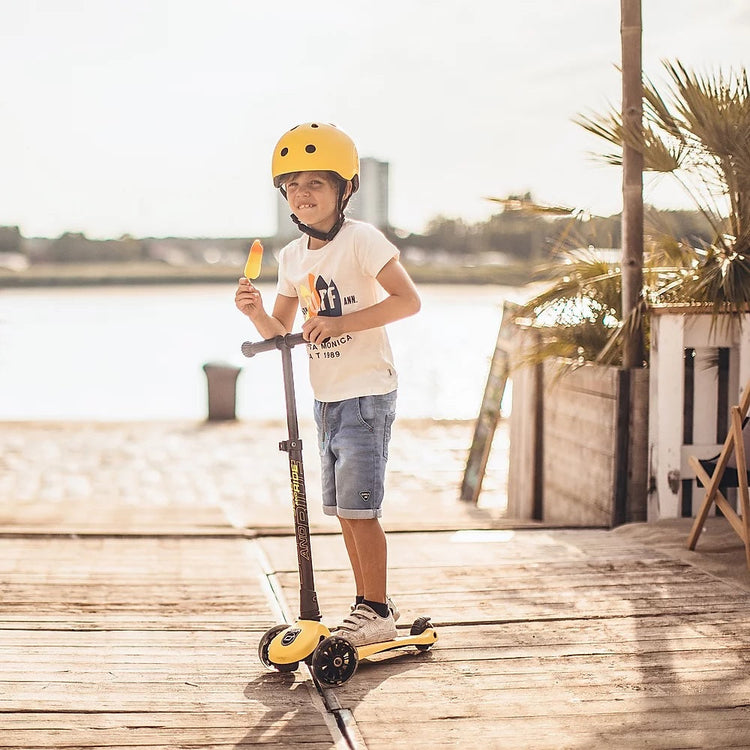 Scoot and Ride. Κράνος lemon S/M