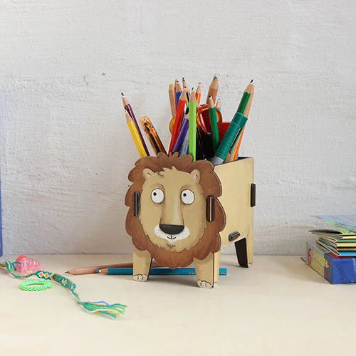 WERKHAUS. Pencil box Lioness (yellow)