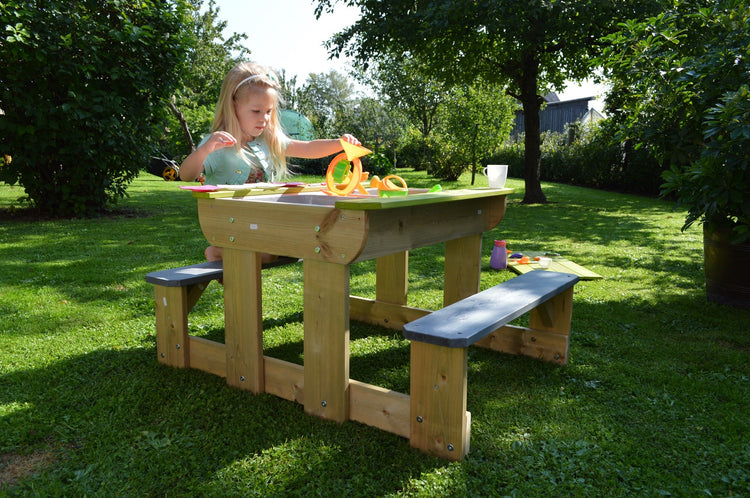 Wendi Toys. T2 Deluxe Picnic Table with Benches
